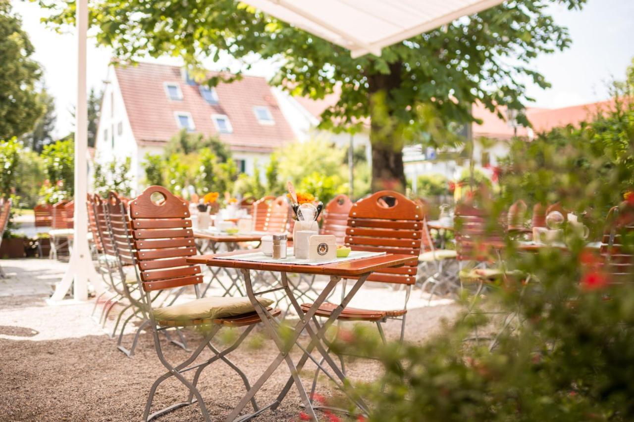 Alter Wirt Putzbrunn Hotel Exterior foto