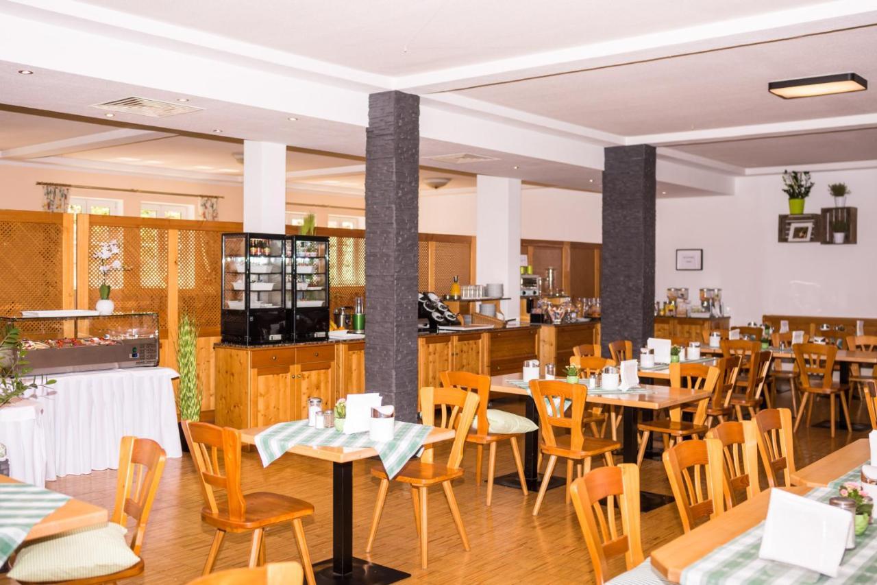 Alter Wirt Putzbrunn Hotel Exterior foto