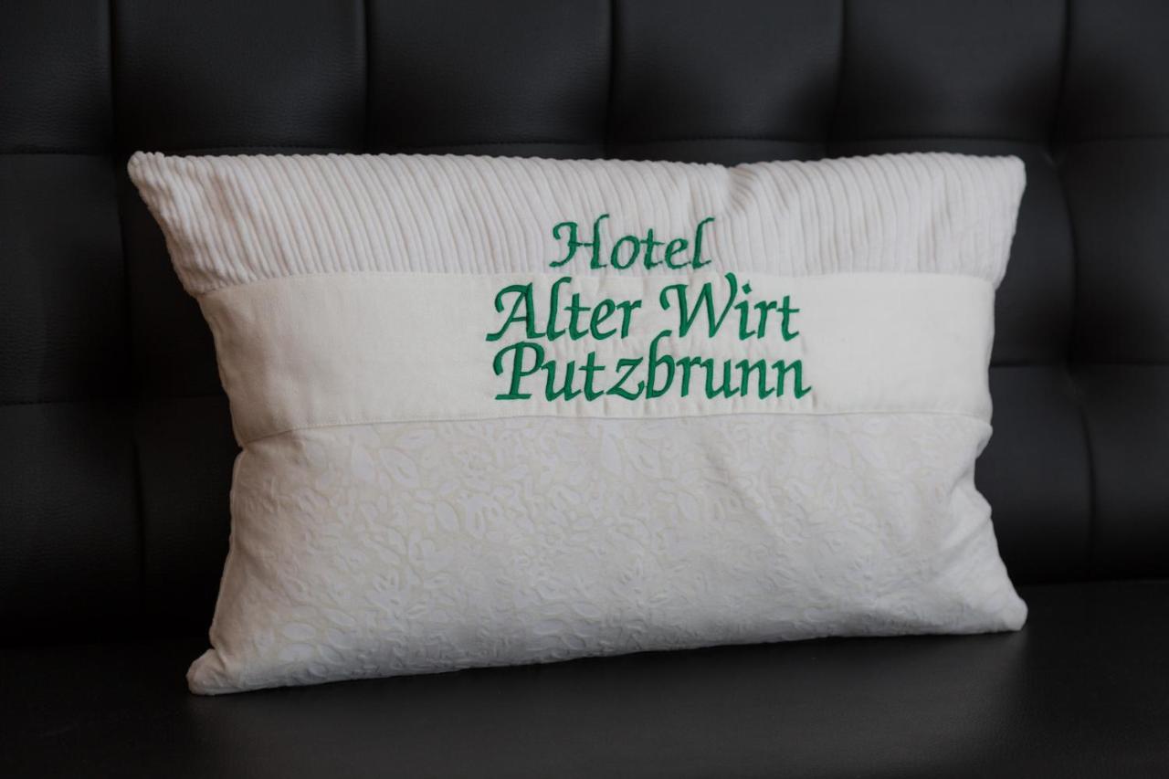 Alter Wirt Putzbrunn Hotel Exterior foto