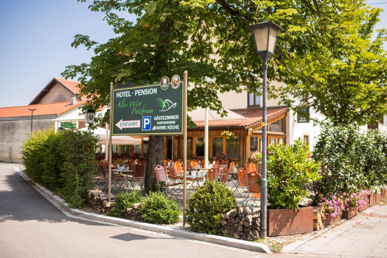 Alter Wirt Putzbrunn Hotel Exterior foto